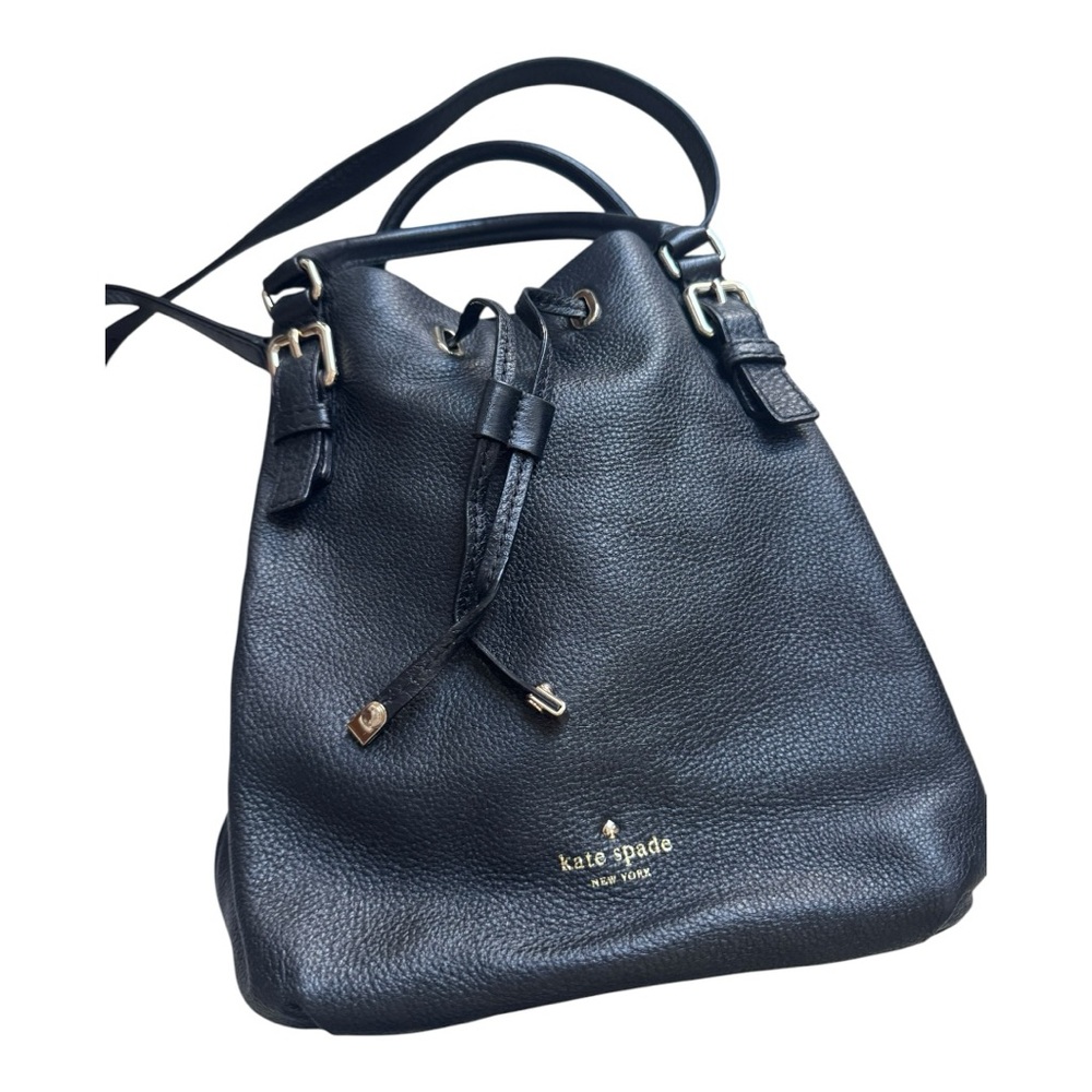 Kate Spade Black and Gold Shoulder Bag with Drawstring Closure